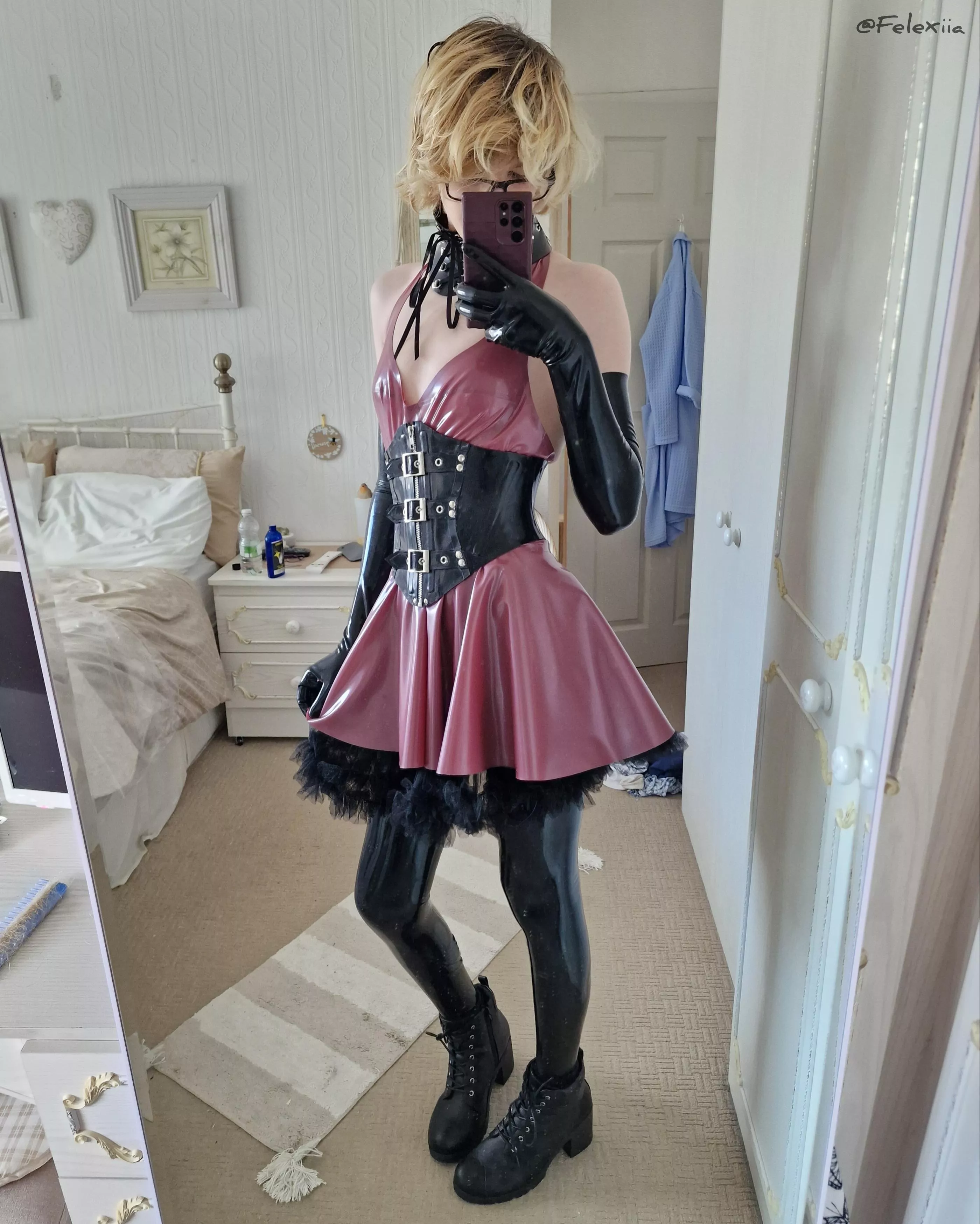 I'm in love with this dress!