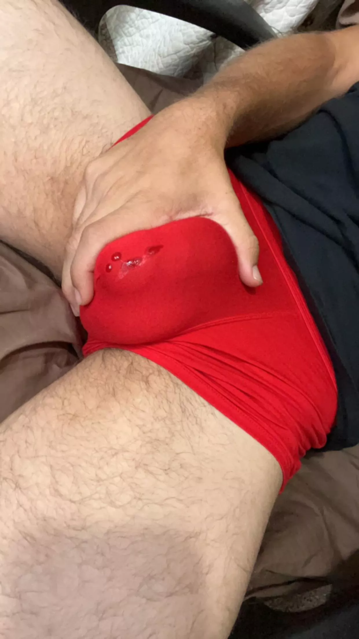 Leaking pre-cum right now 🥵