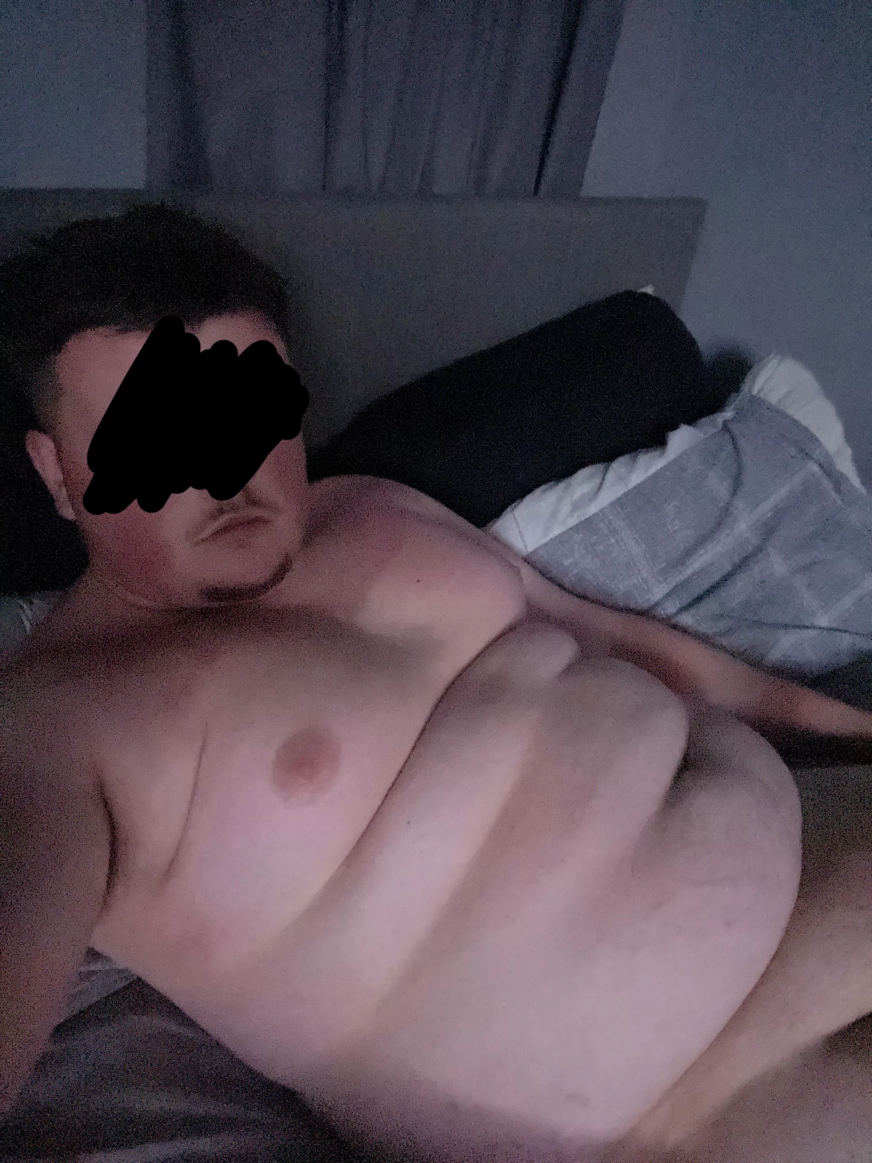 Looking for a woman who like a chubby man