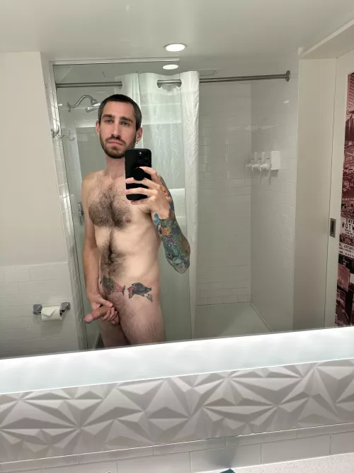 My hotel room in Vegas has been so lonely!