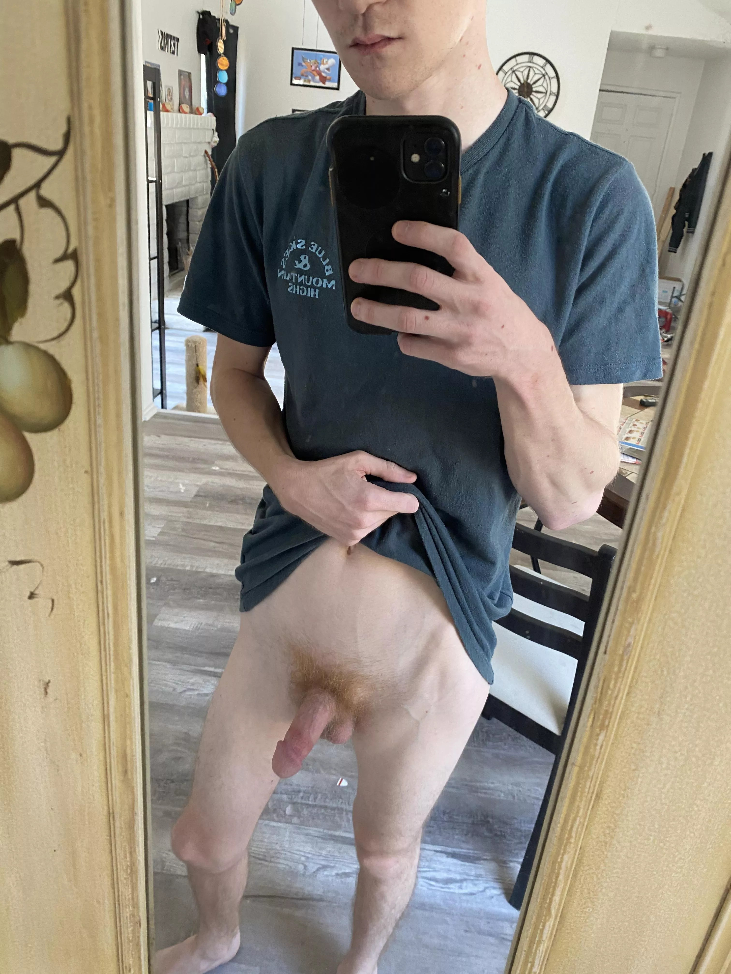 Nothing beats walking around without pants when it’s hot out.. secretly hoping a neighbor sees me