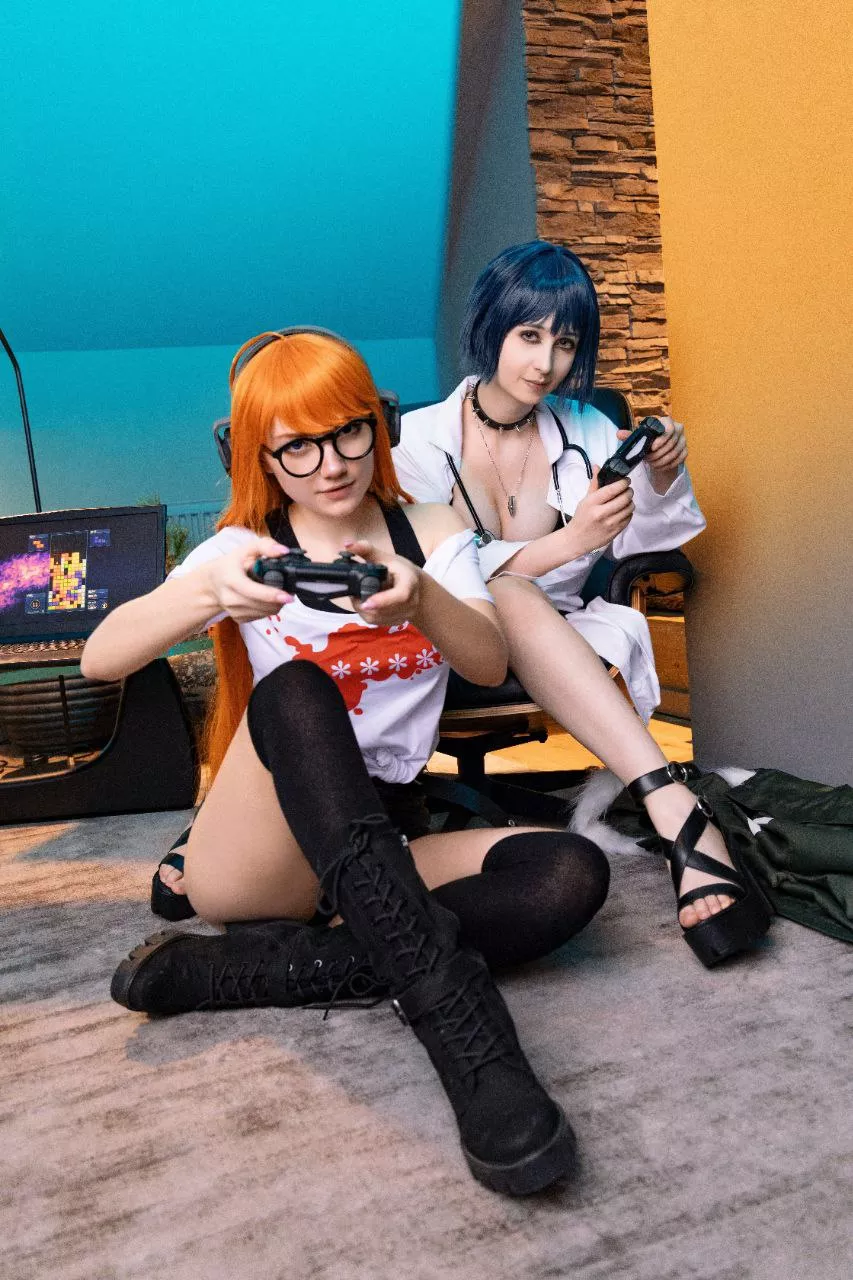 Takemi (Gumihohannya), Futaba (CarryKey) [Persona 5]