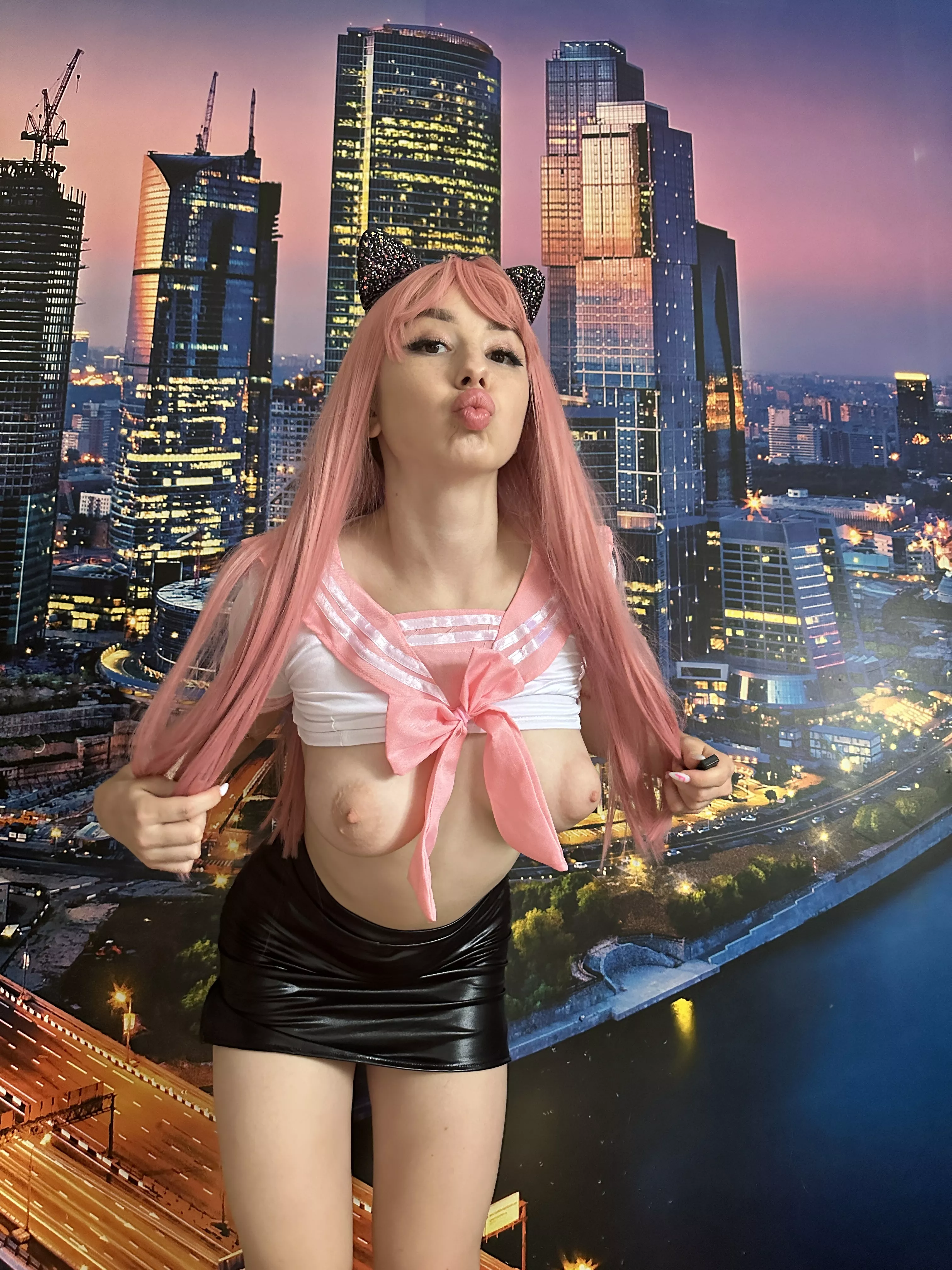 This cat got your tongue? Meow!