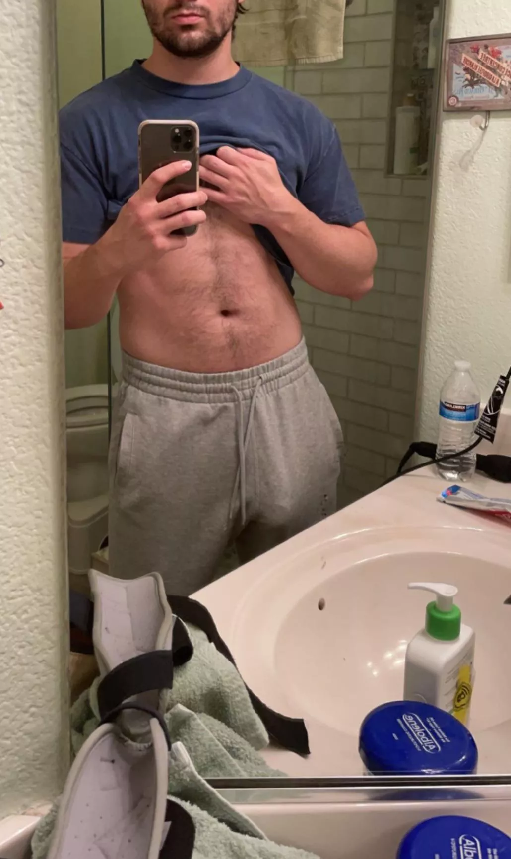 This is how I’m moving all gray sweatpants season