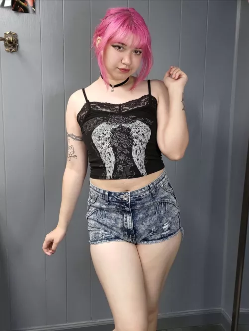 What do you notice about me first?