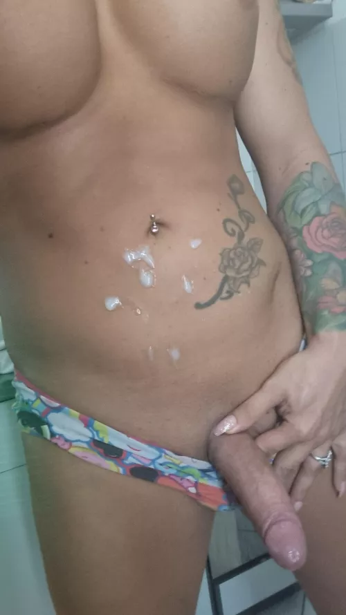 Will you help me make a bigger mess? 🤤