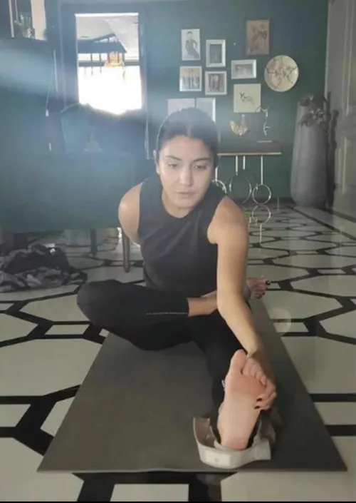 Would love ratings and comments on my feet