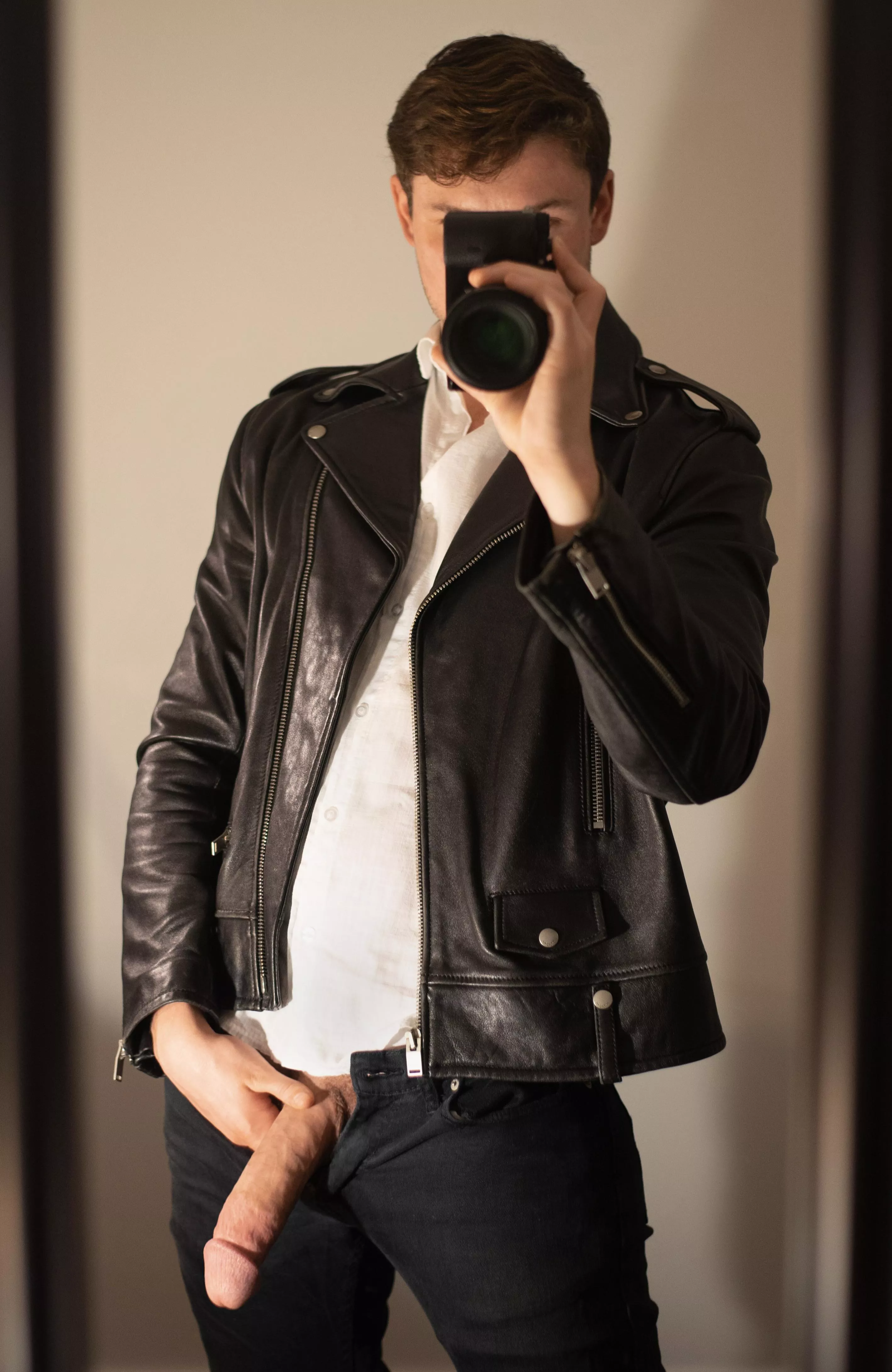 You wouldn’t happen to like hung college guys would you?