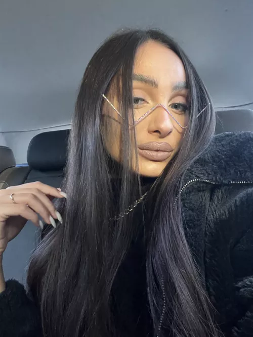 I like to think I look pretty