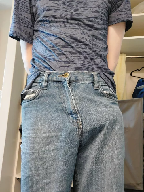 Is it noticeable through my jeans?