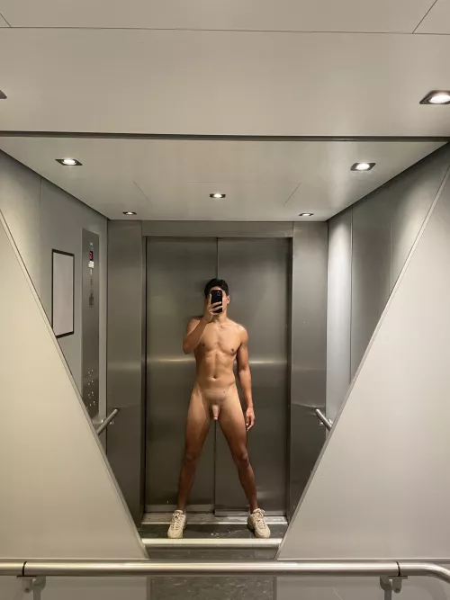 Left my clothes outside the elevator