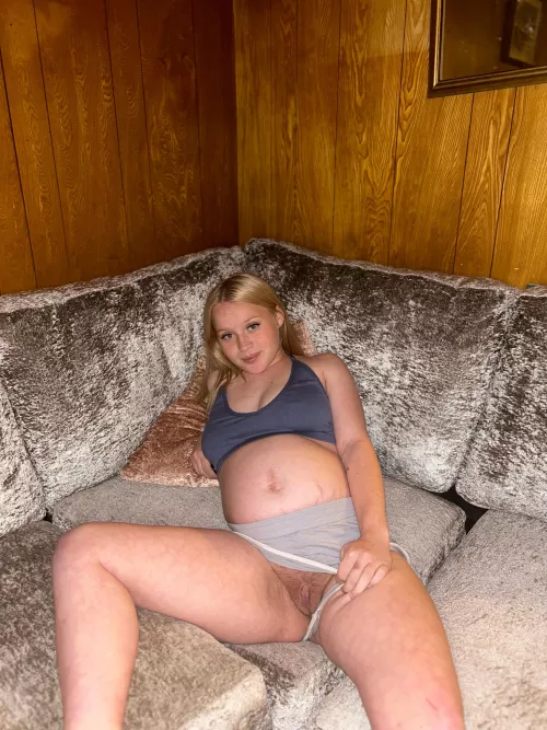 My pussy is so puffy! Shave or let it keep growing?