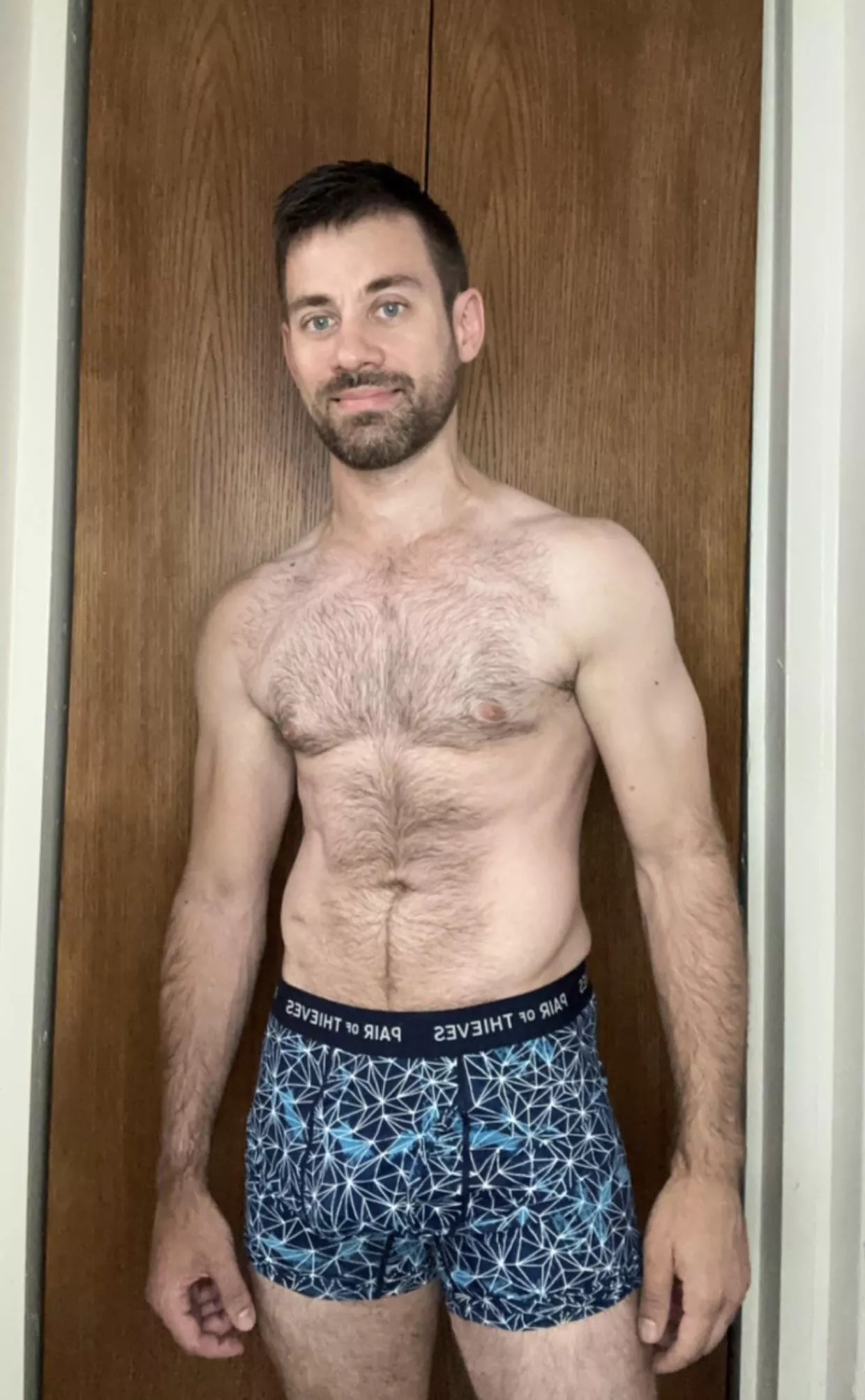 Pair of thieves - ready for everything