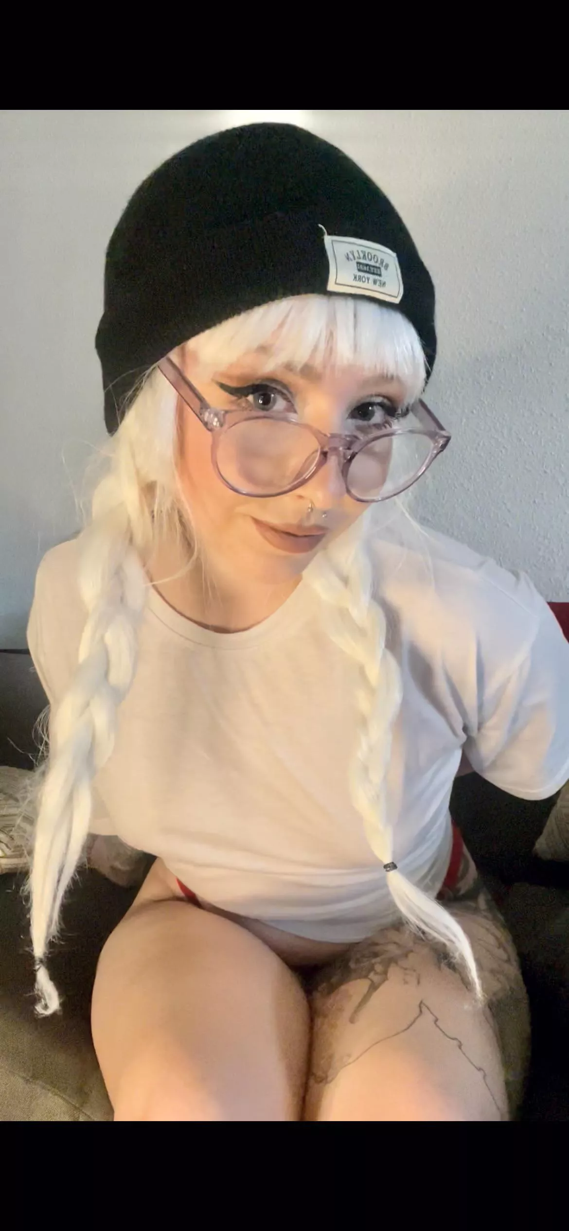 Sometimes I love to show my eyes from under the glasses 🤓