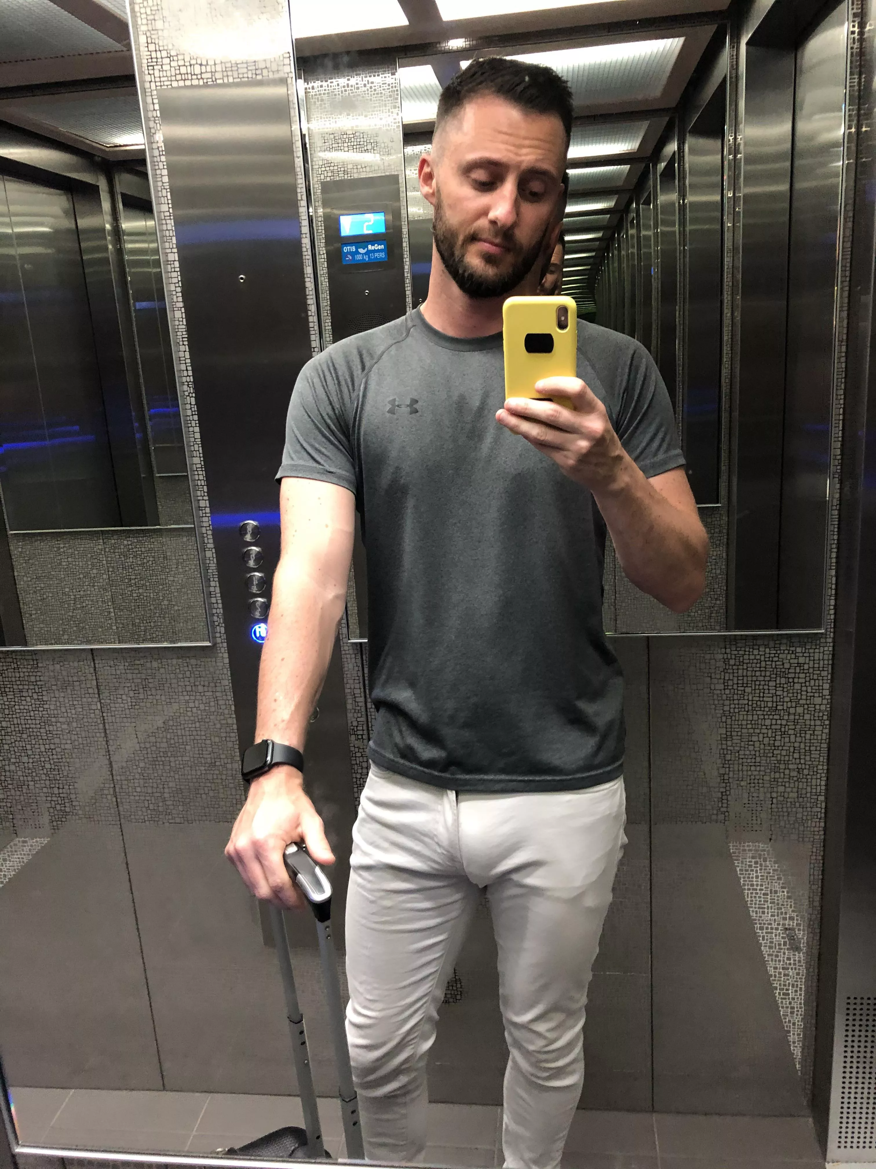 Travel bulge [30’s]