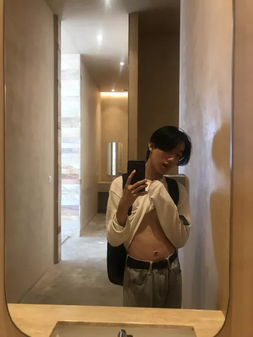 20 Asian (Cambodian) dm me @dkhi74