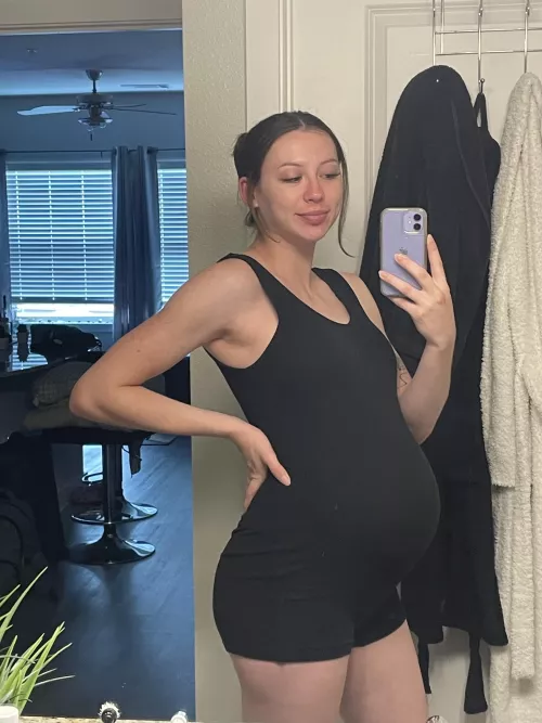 Am I still attractive at 39 weeks?