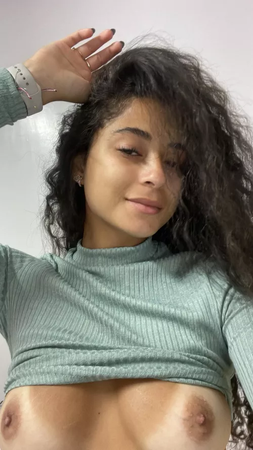 Drop a Y if i can send you my personal snap (24 h only)