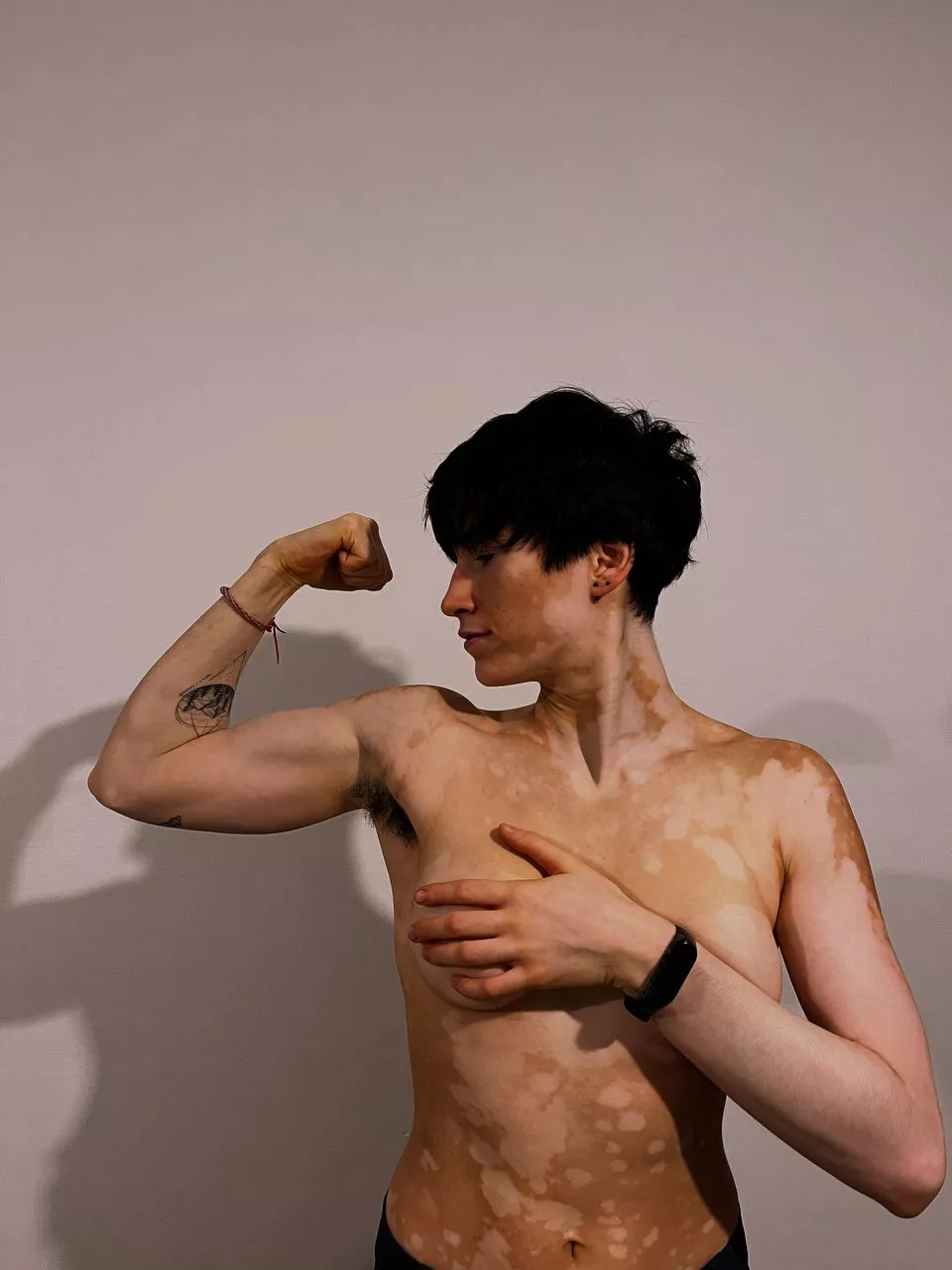 Hairy and sweaty 🥵