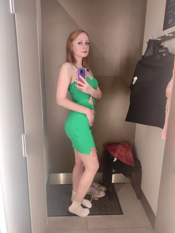 My pussy wanted to say hi to all the horny men online