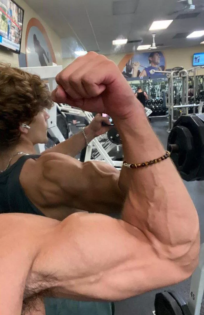 One of my bro told me to post my pits pic. Is it hot enough to post here??