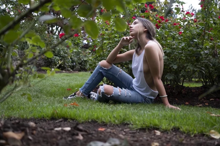 Relaxing in the city of roses