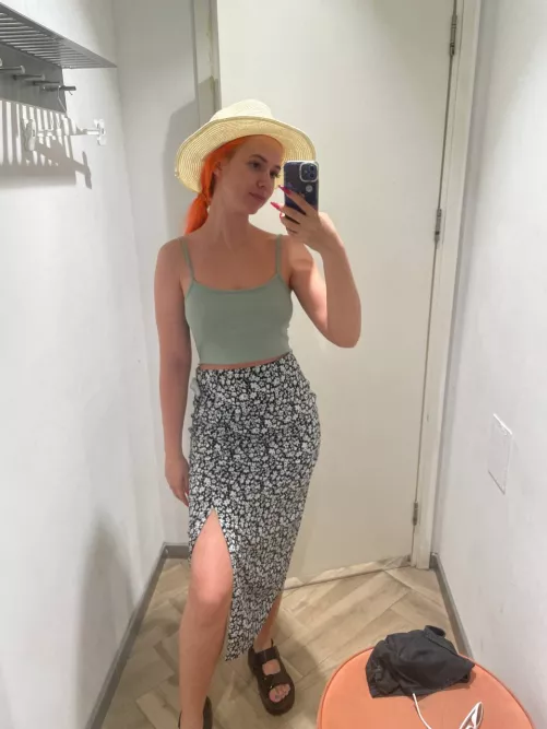 So cute skirt, should i take it?