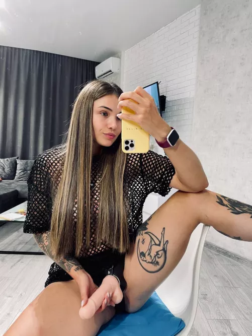 Would you mind if your gf has the bigger dick?