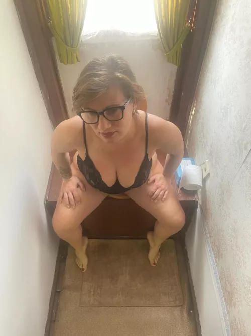 Can I be your favorite gilf mommy?