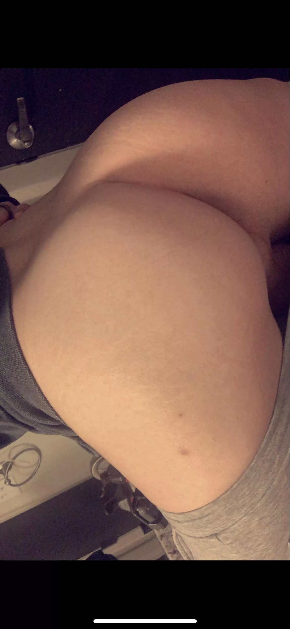 dillanme96 bored and like to trade. 27