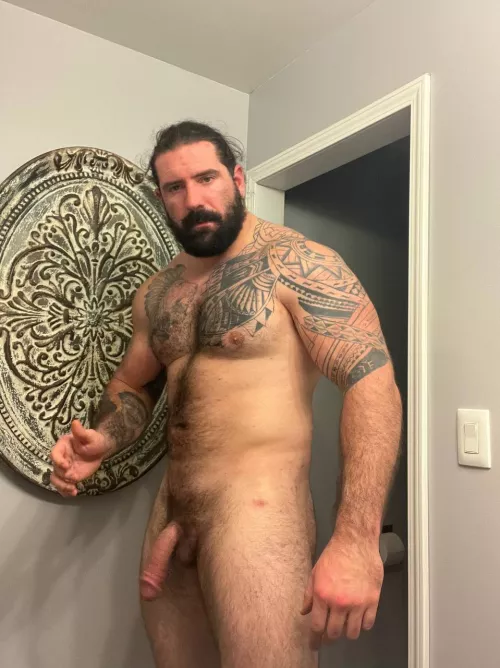 Hope You Like’em Big And Hairy