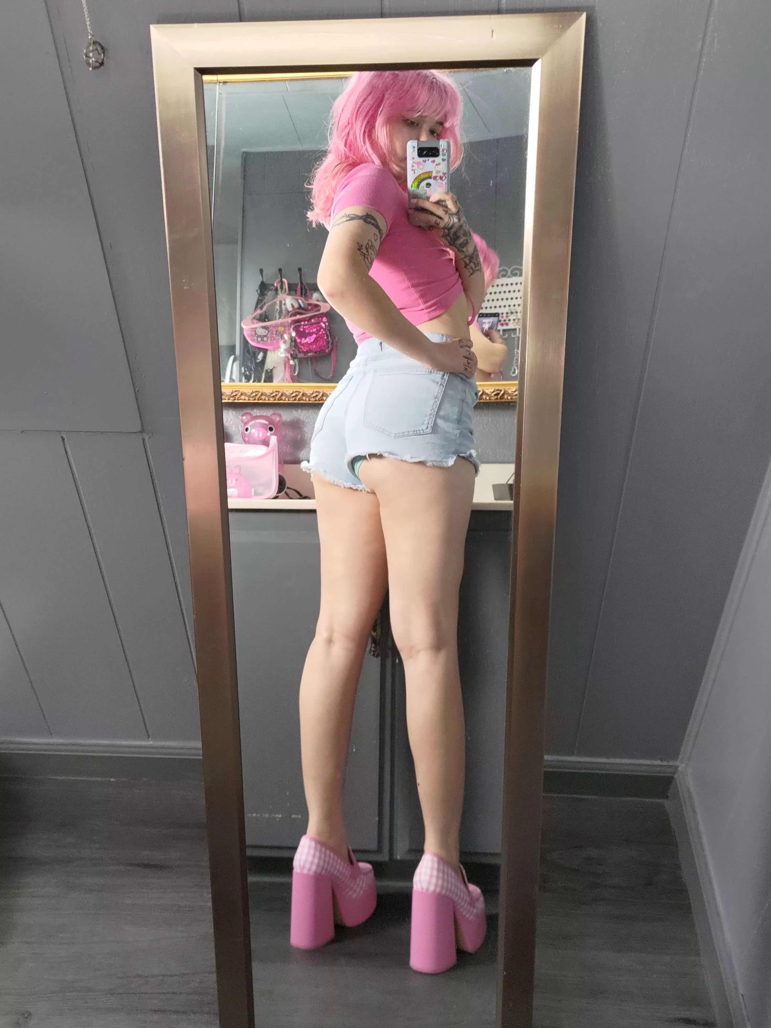 How does my booty look?