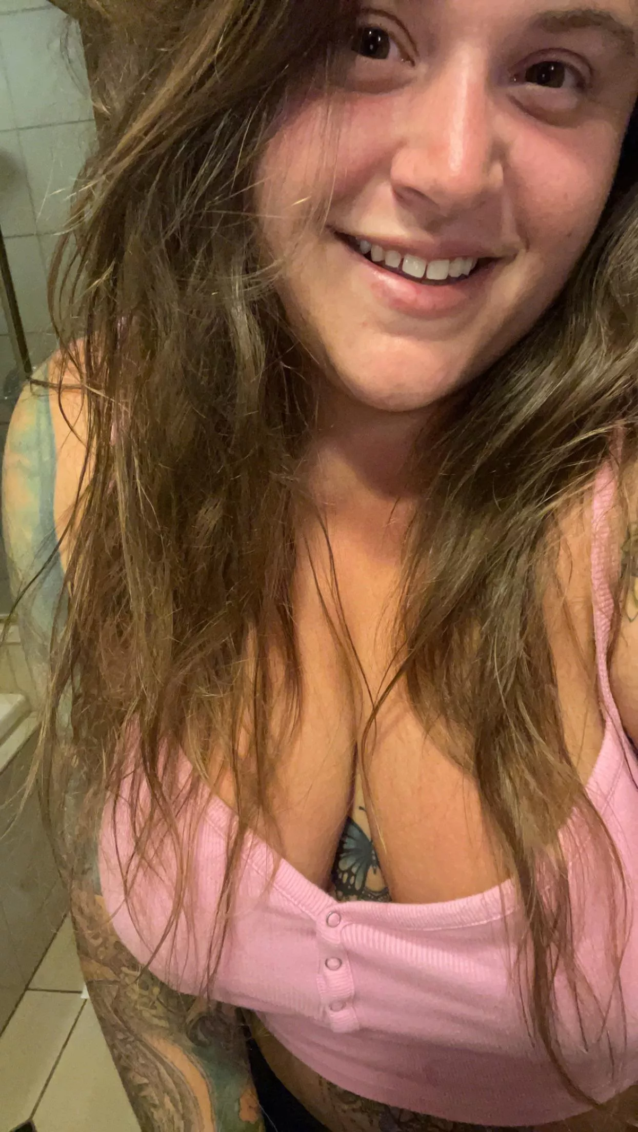 i barley wear a shirt let alone a bra