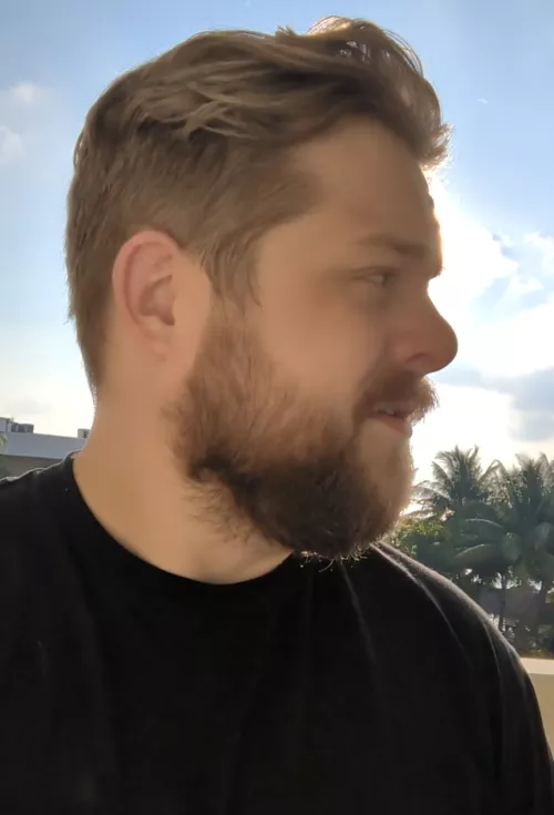 I have the profile of a cartoon.