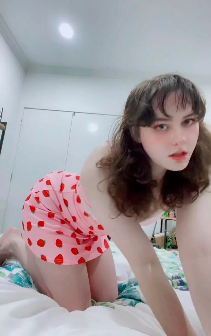 I tried to sleep in the one nightie I have but it’s super uncomfy