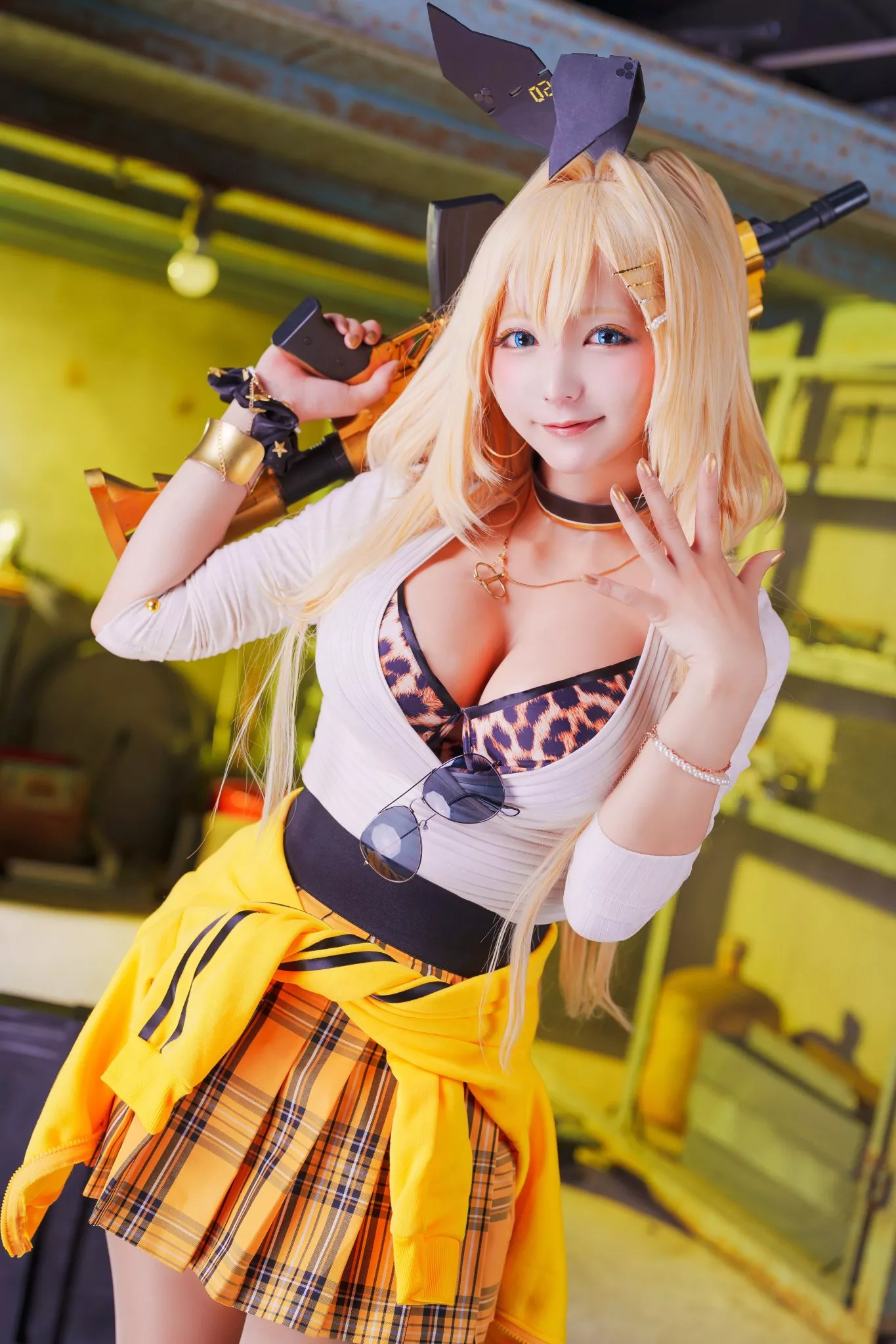 Rupee💛 cosplay by aliceoneetama [NIKKE]