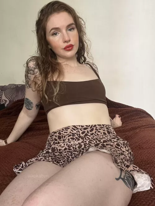 Stay in bed with me [f]