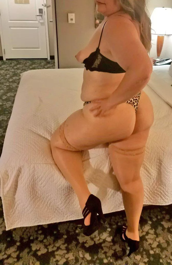 54yo married shared wife here