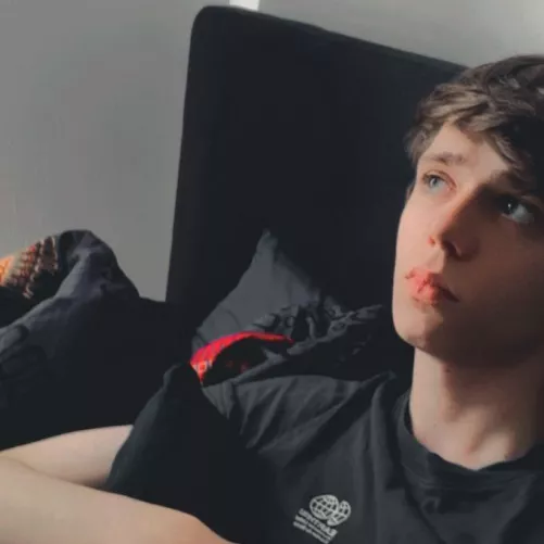 Am I Cute enough 😳💬