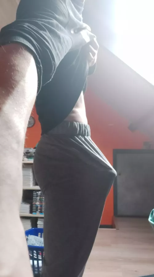 Anyone into hung skinny guys?