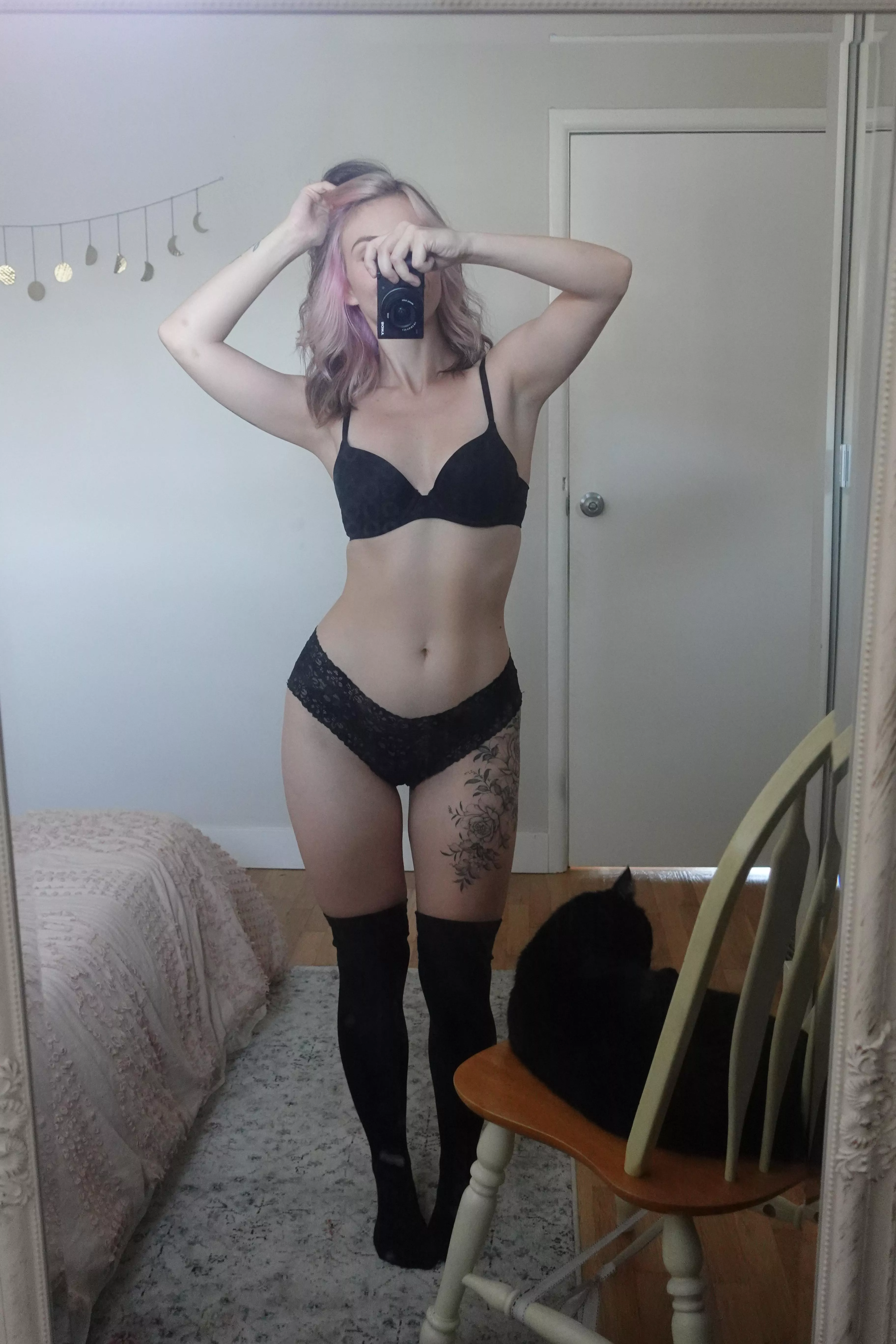 Feeling fine and frisky in my thigh highs and underwear 😘