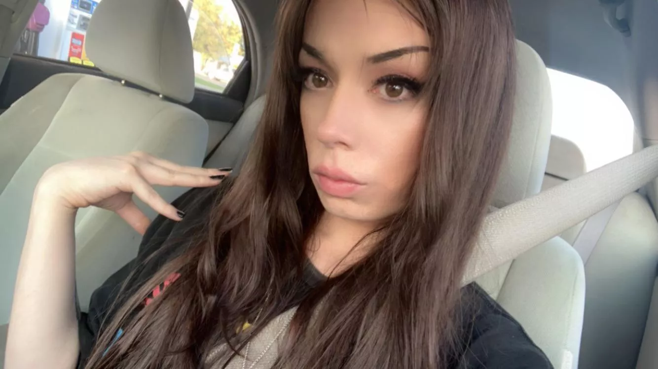 hey i’m Allie 🫶🏻