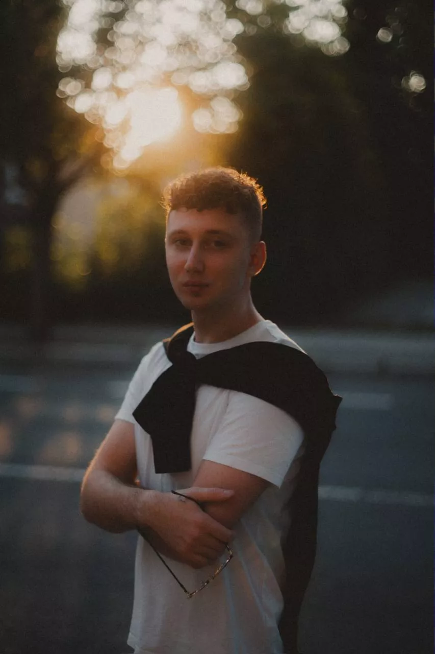 If I sent you this by accident, would you mind? hi)