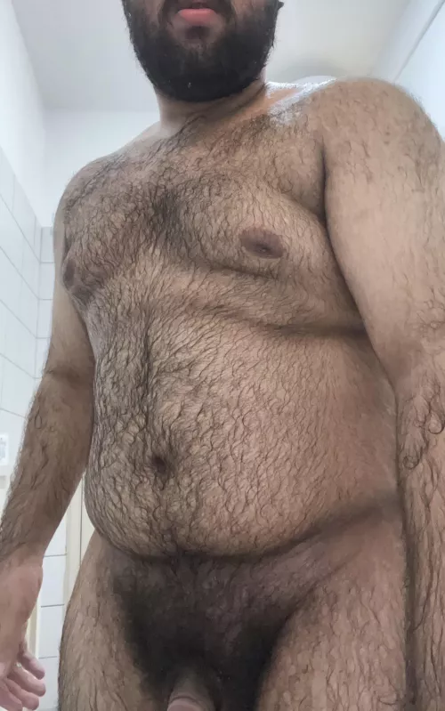 Is this 20 year old dateable?