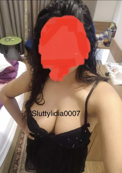 Looking for couples night out in Indira nagar, Bengaluru [f]