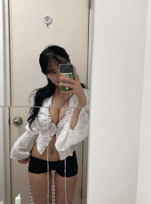 My favorite white shirt 🤍