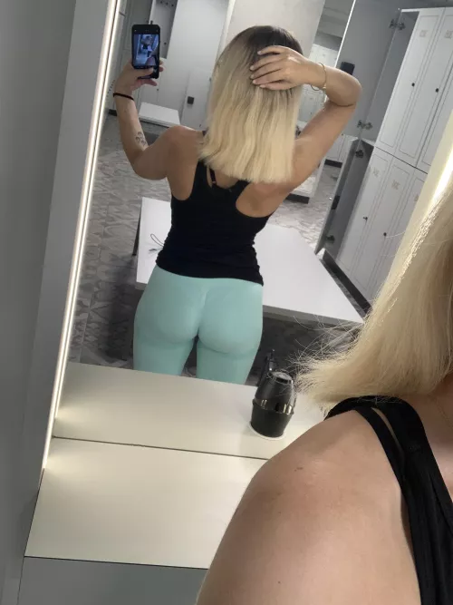 Worship me from head to toe