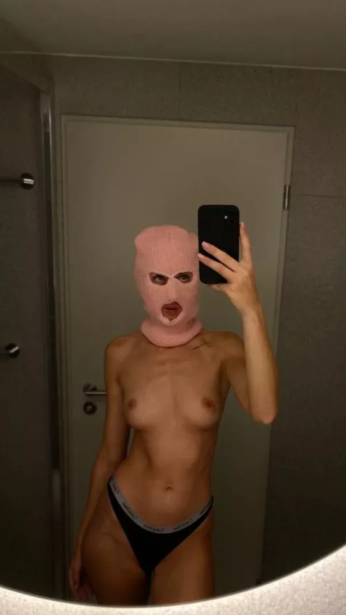 Would you accept nudity from a 19-year-old famous model?