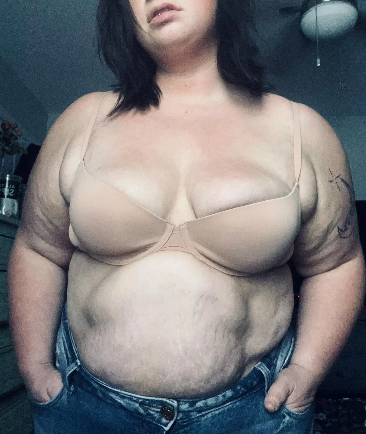 Would you fuck a girl with stretch marks?