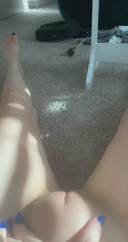 90% of the time this is what I walk around my house in.. If only you could be my neighbor😘